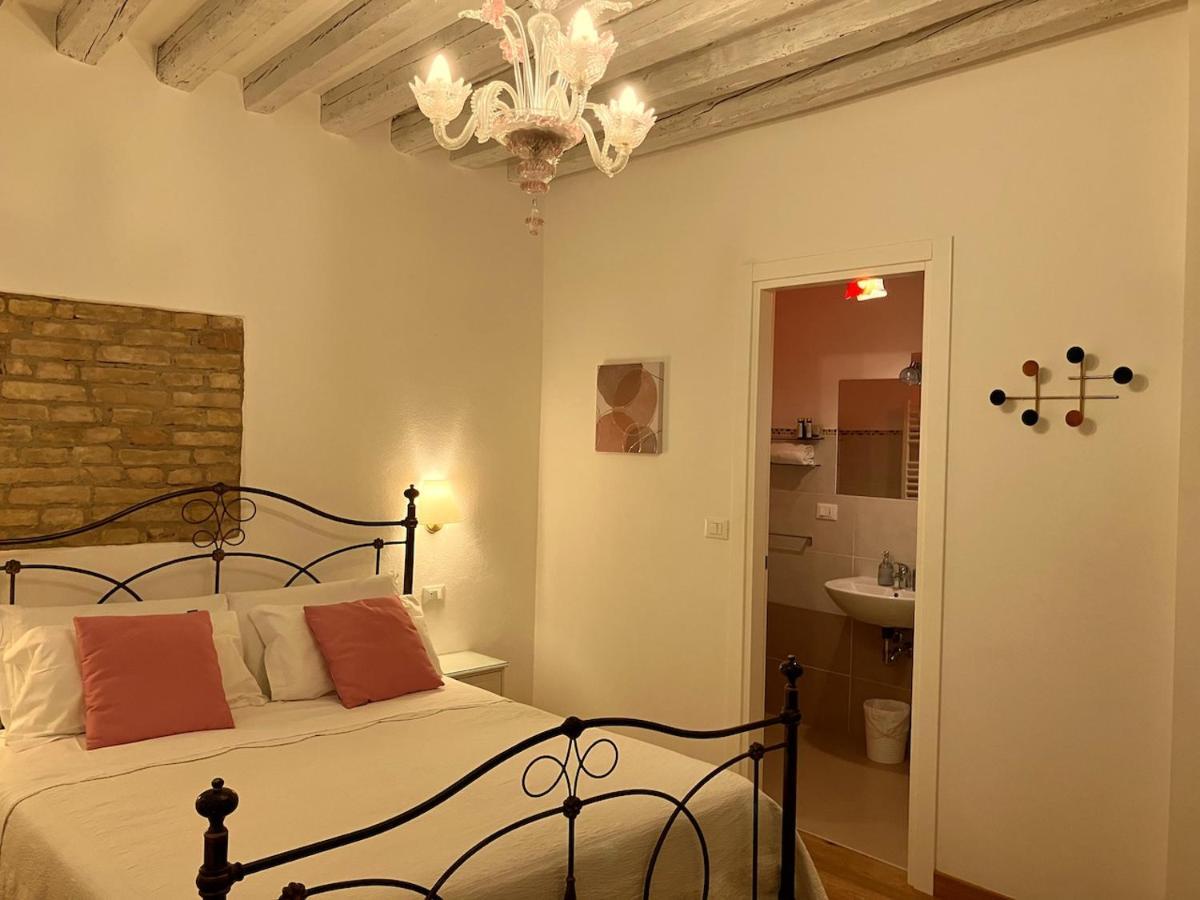 B&B Residenza Corte Antica ヴェネツィア エクステリア 写真
